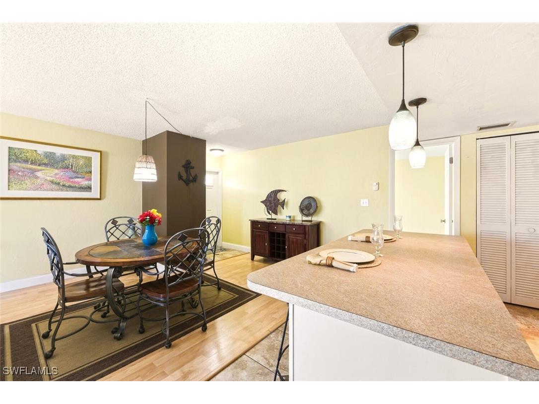 272 Palm Drive #52 Naples FL 34112 225080721 image18