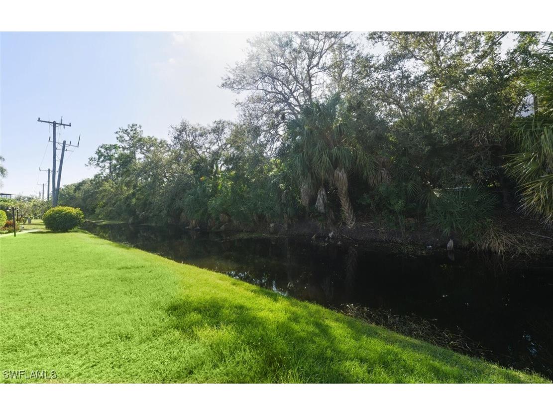 272 Palm Drive #52 Naples FL 34112 225080721 image33