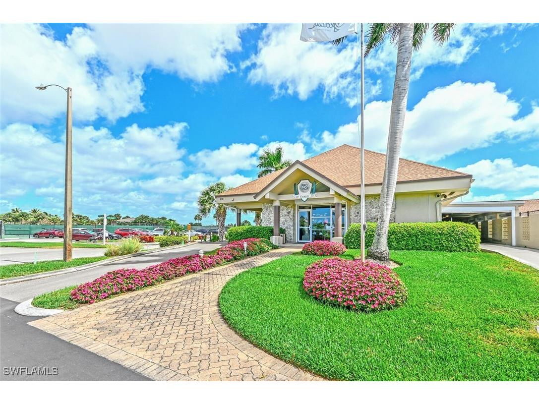 272 Palm Drive #52 Naples FL 34112 225080721 image42