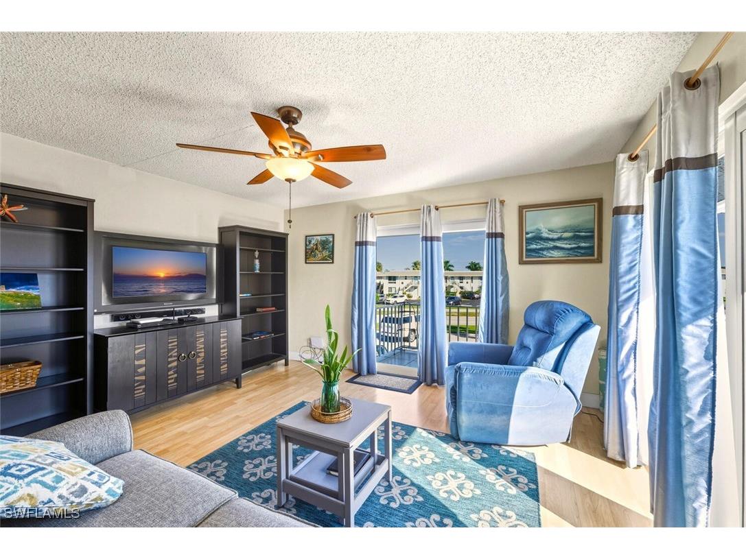 272 Palm Drive #52 Naples FL 34112 225080721 image6