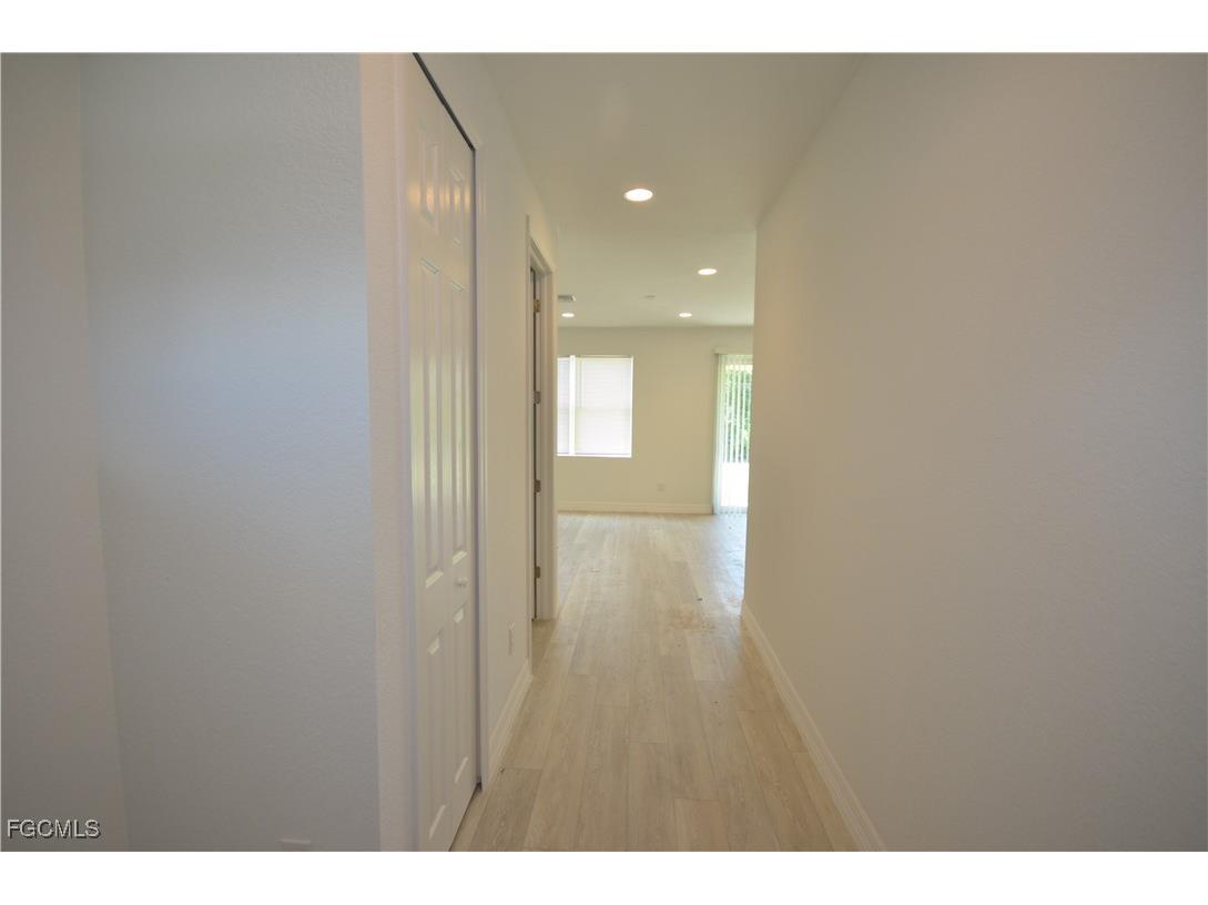 272 Pelton Circle Port Charlotte FL 33954 2025000511 image13