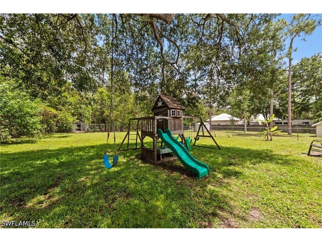 2720 68th Street SW Naples FL 34105 226019709 image39