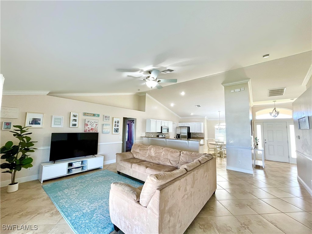 2720 NE 1st Place Cape Coral FL 33909 225070439 image2