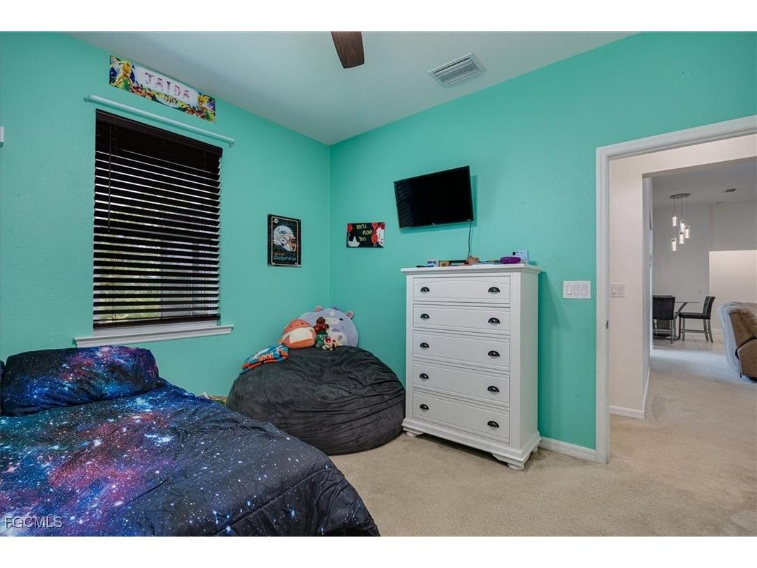 2720 NW 17th Place Cape Coral FL 33993 2025008693 image21