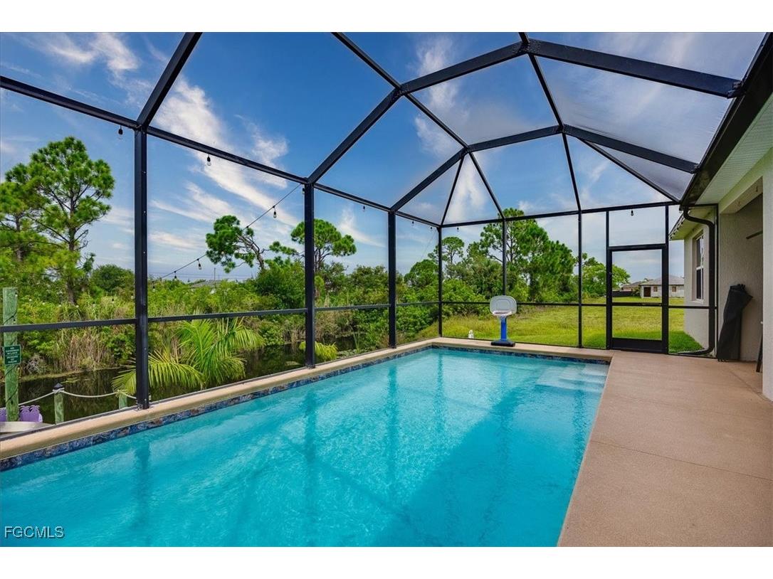 2720 NW 17th Place Cape Coral FL 33993 2025008693 image27