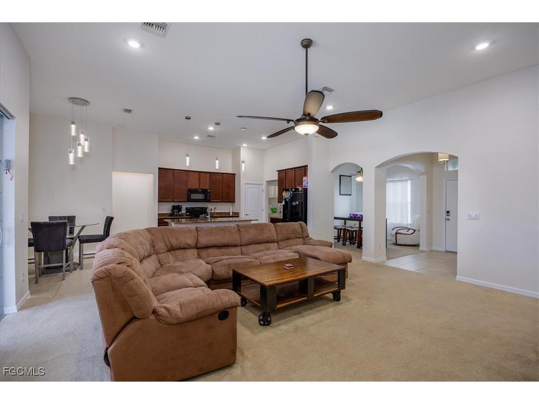 2720 NW 17th Place Cape Coral FL 33993 2025008693 image6