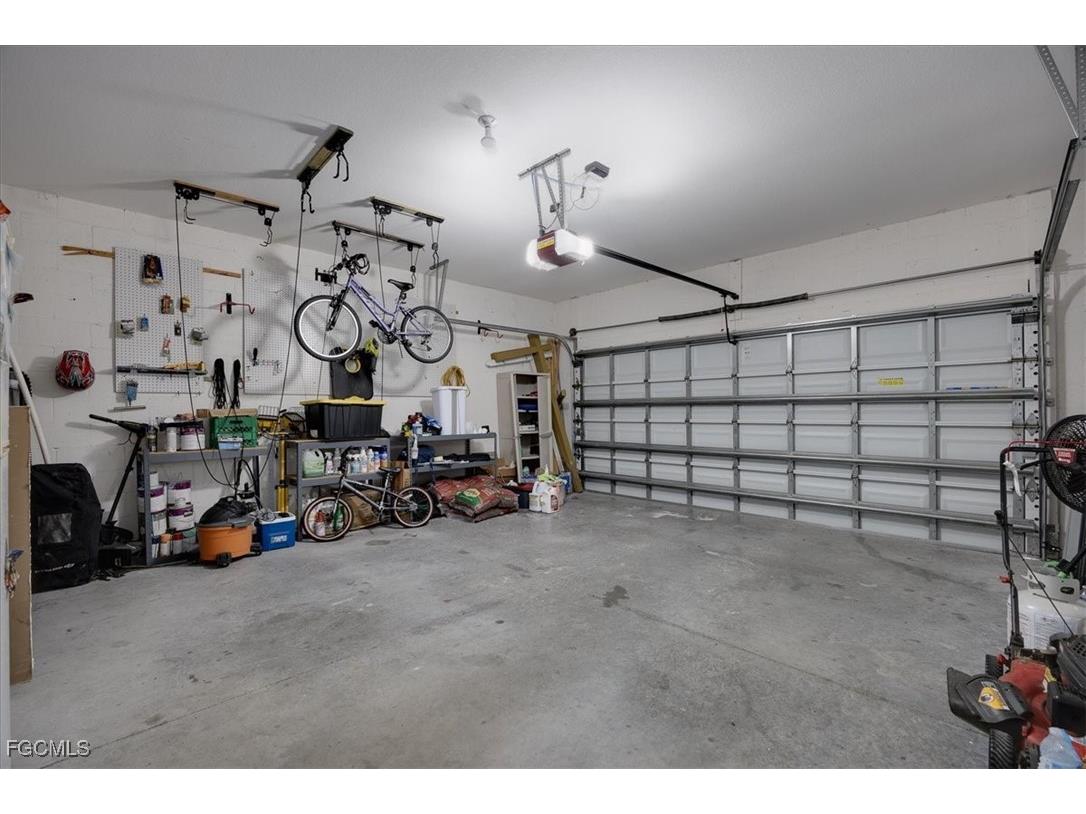 2720 NW 17th Place Cape Coral FL 33993 2025008693 image30