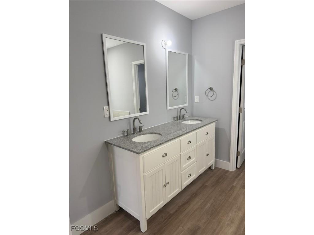 2720 NW 20th Terrace Cape Coral FL 33993 2025012039 image13