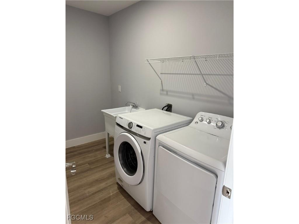 2720 NW 20th Terrace Cape Coral FL 33993 2025012039 image14