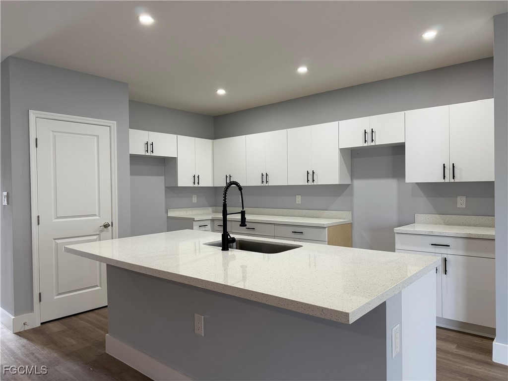 2720 NW 20th Terrace Cape Coral FL 33993 2025012039 image5