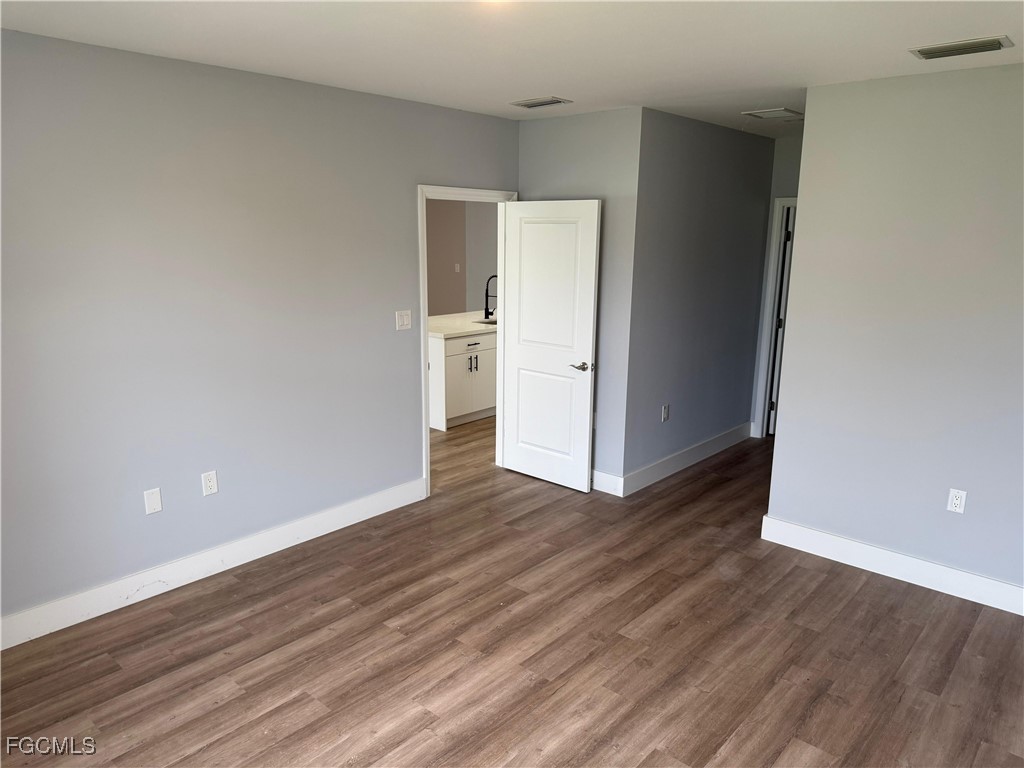 2720 NW 20th Terrace Cape Coral FL 33993 2025012039 image9