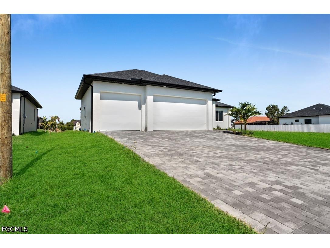 2720 NW 41st Avenue Cape Coral FL 33993 2026025608 image3