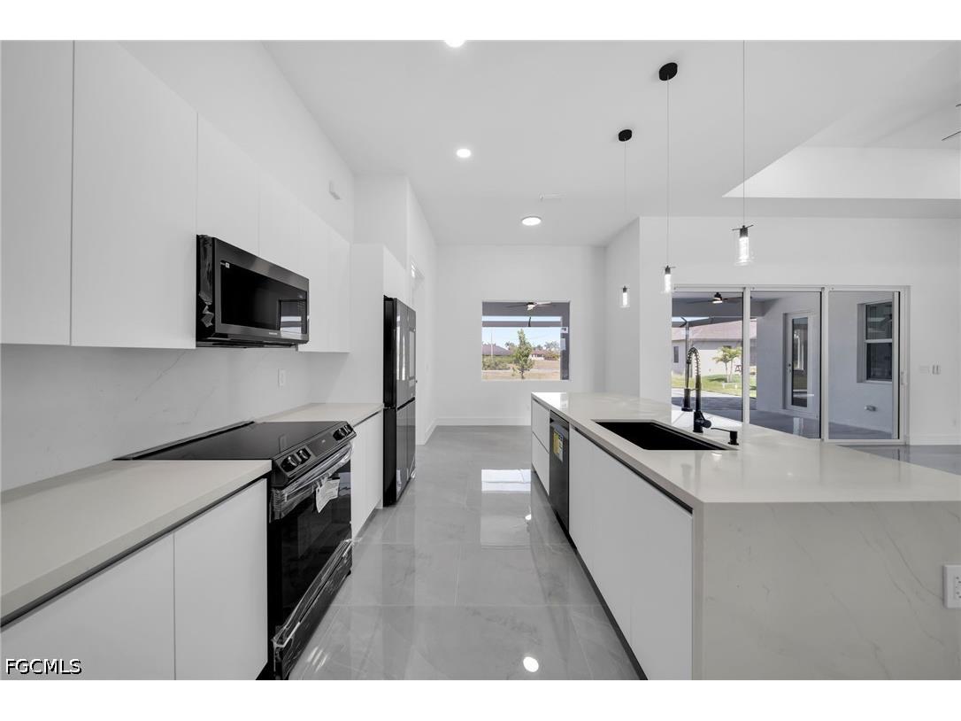 2720 NW 41st Avenue Cape Coral FL 33993 2026025608 image9