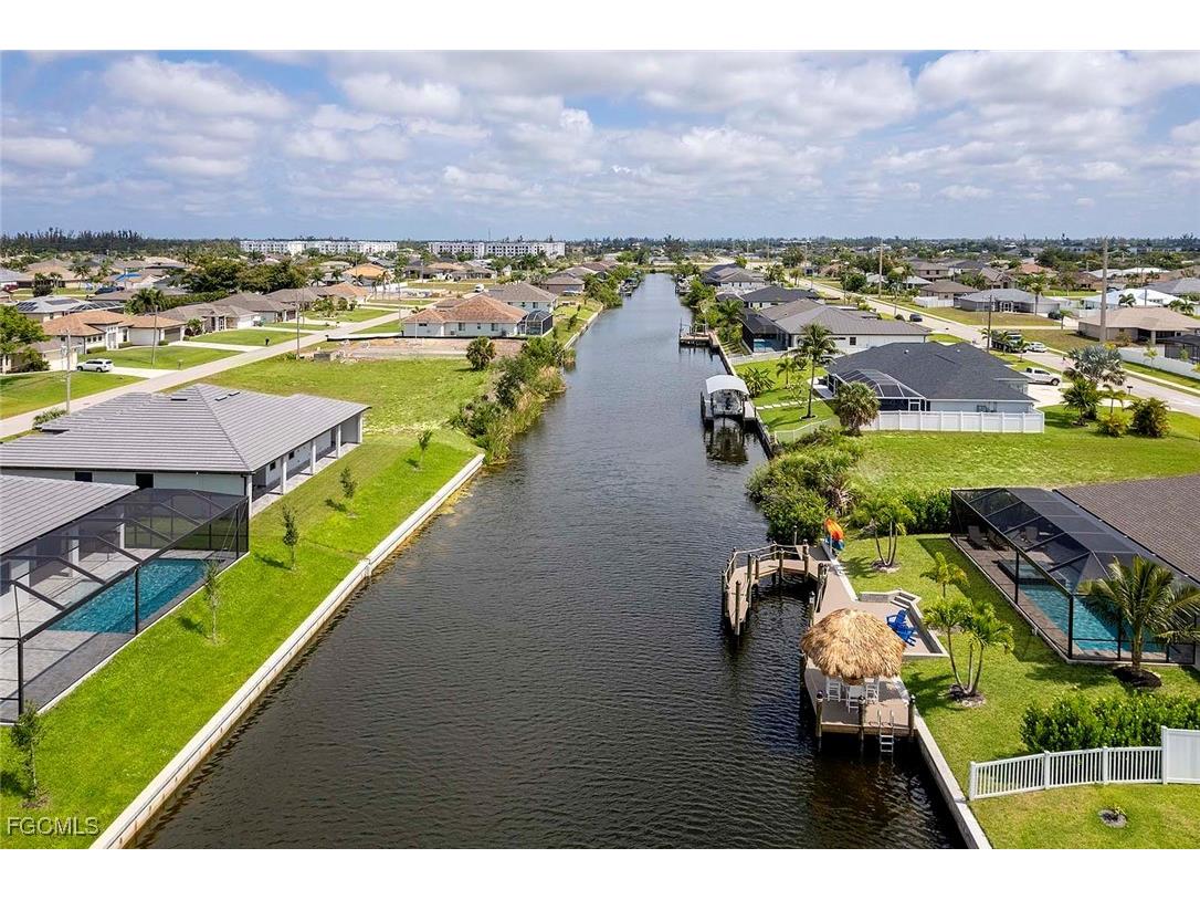 2720 SW 20th Avenue Cape Coral FL 33914 2025006797 image33