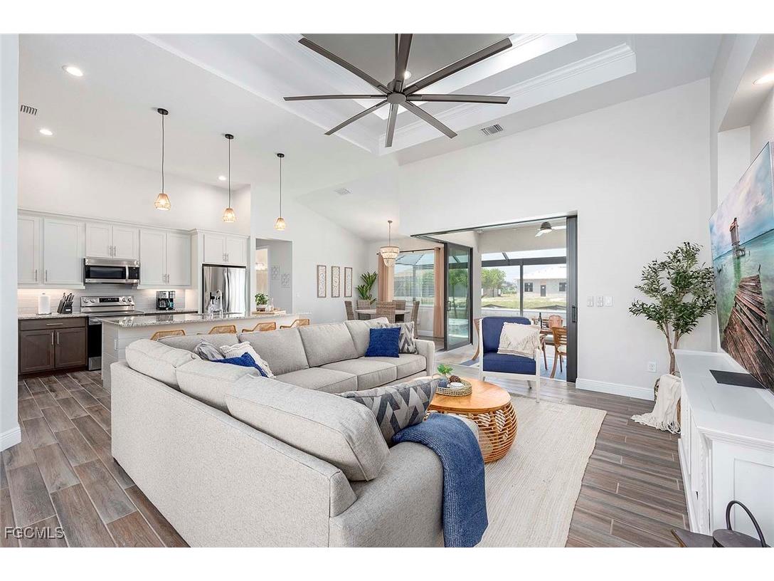 2720 SW 20th Avenue Cape Coral FL 33914 2025006797 image8