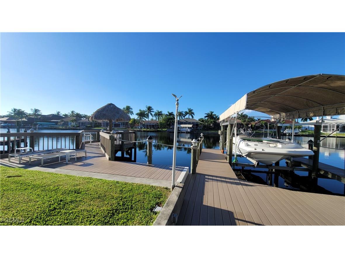 2720 SW 51st Street Cape Coral FL 33914 2025015042 image23