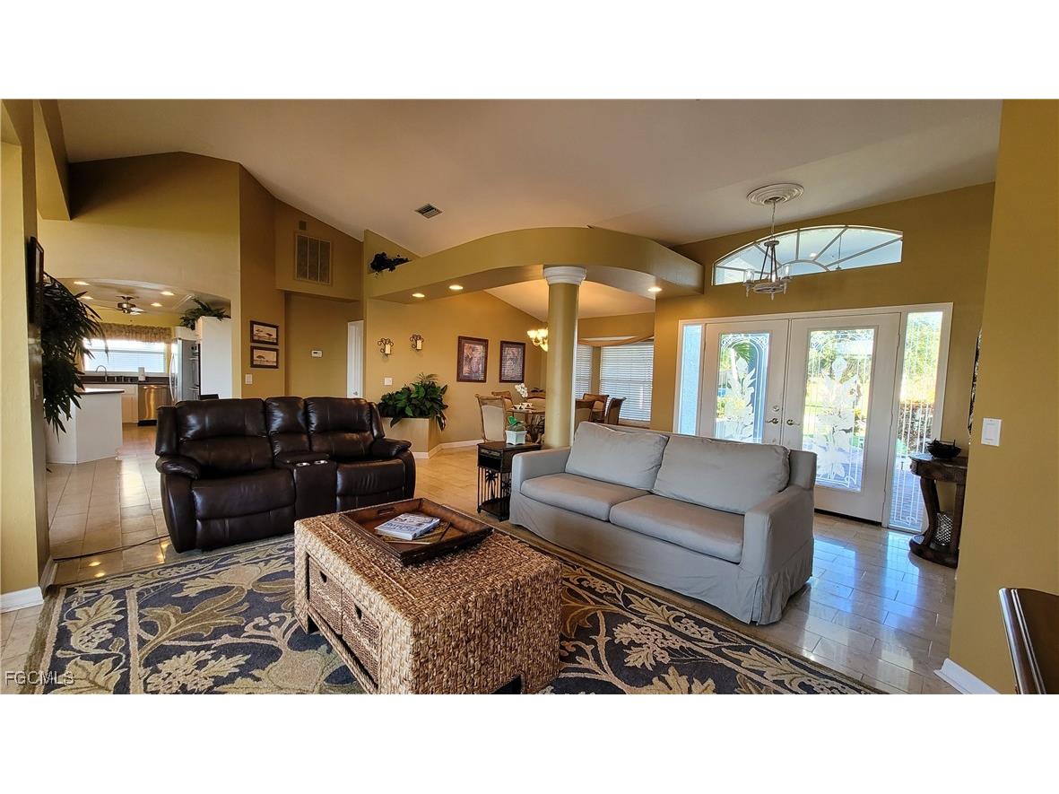 2720 SW 51st Street Cape Coral FL 33914 2025015042 image3