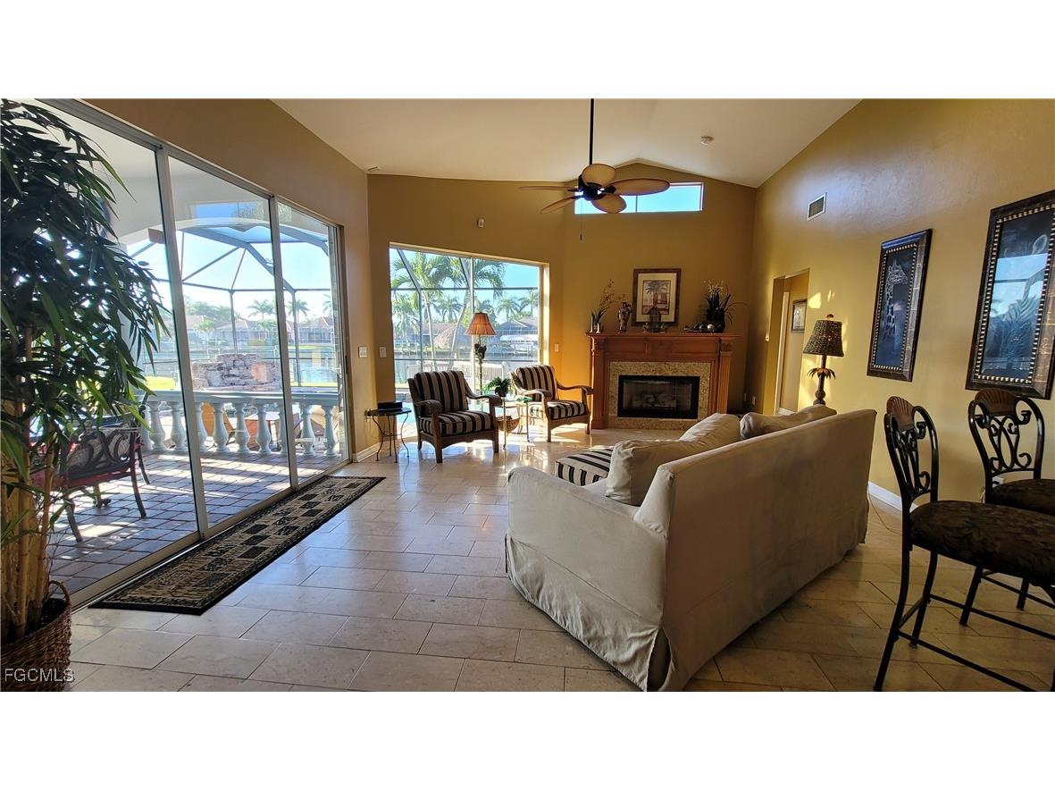 2720 SW 51st Street Cape Coral FL 33914 2025015042 image6