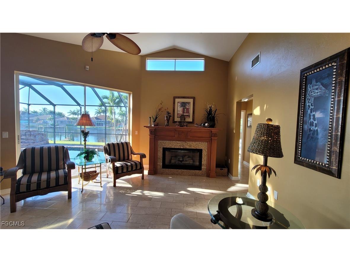 2720 SW 51st Street Cape Coral FL 33914 2025015042 image9