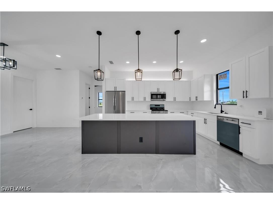 2720 Santa Barbara Boulevard N Cape Coral FL 33993 226013415 image10