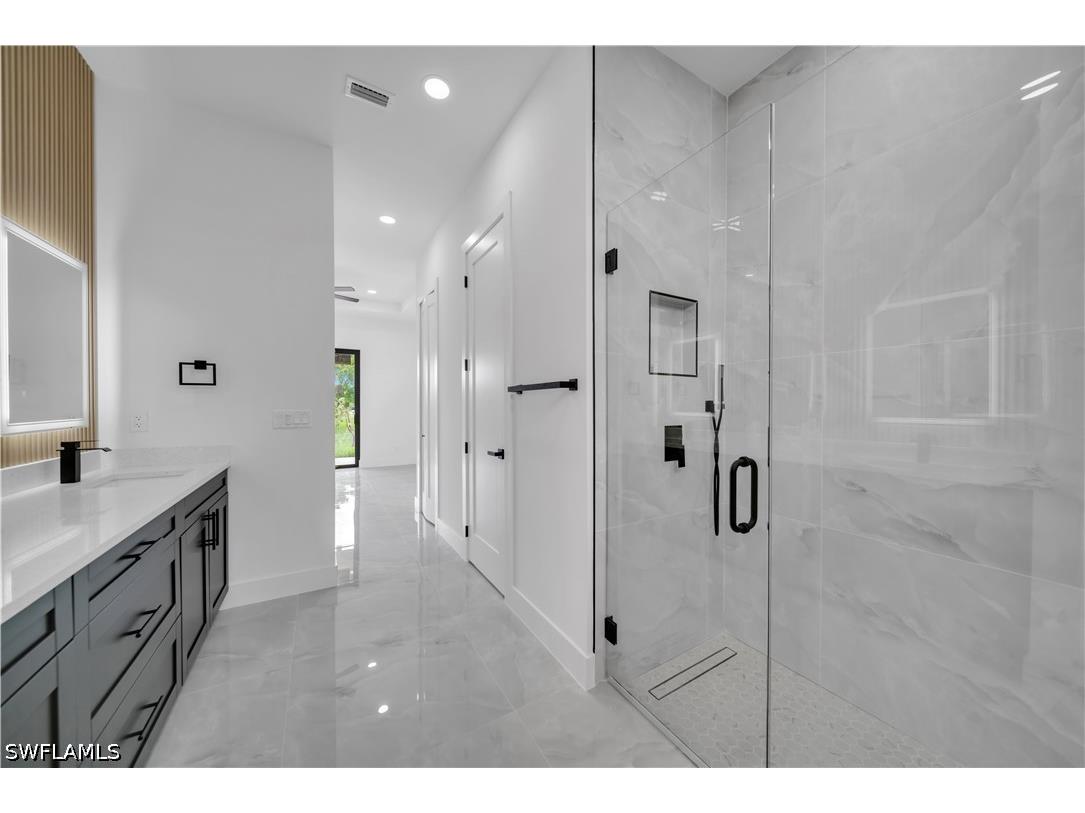2720 Santa Barbara Boulevard N Cape Coral FL 33993 226013415 image29
