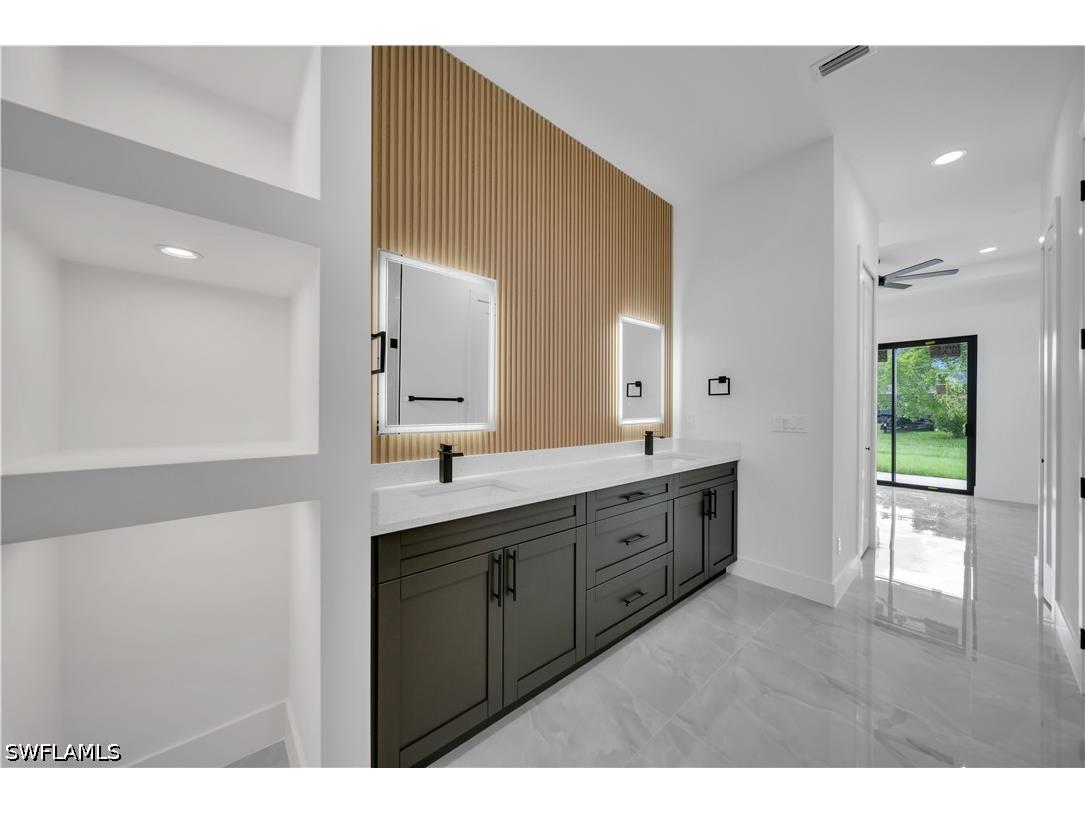 2720 Santa Barbara Boulevard N Cape Coral FL 33993 226013415 image30