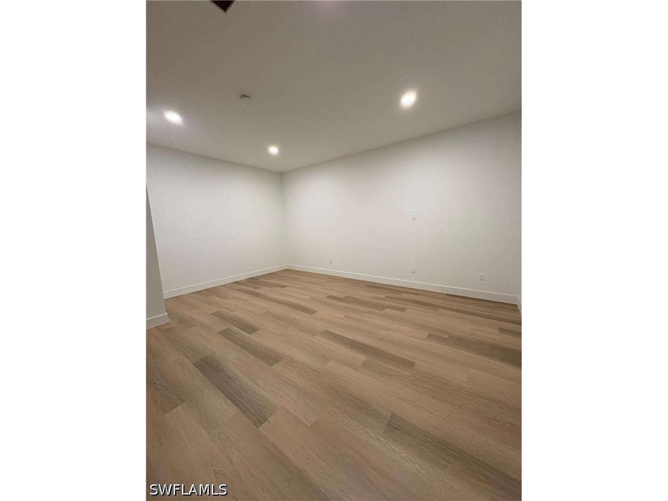 2720 Santa Barbara Boulevard N Cape Coral FL 33993 226013415 image35