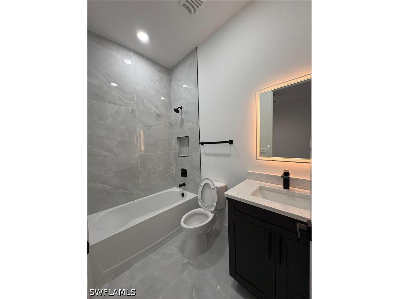 2720 Santa Barbara Boulevard N Cape Coral FL 33993 226013415 image40