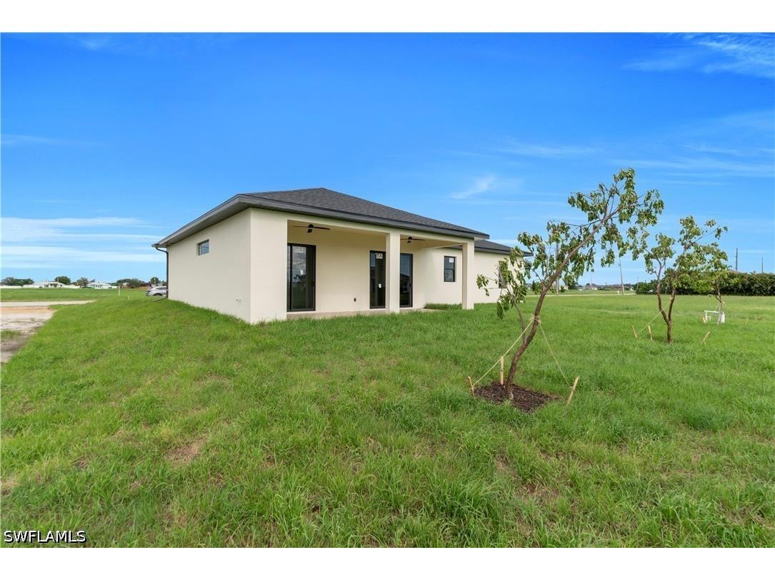 2720 Santa Barbara Boulevard N Cape Coral FL 33993 226013415 image6