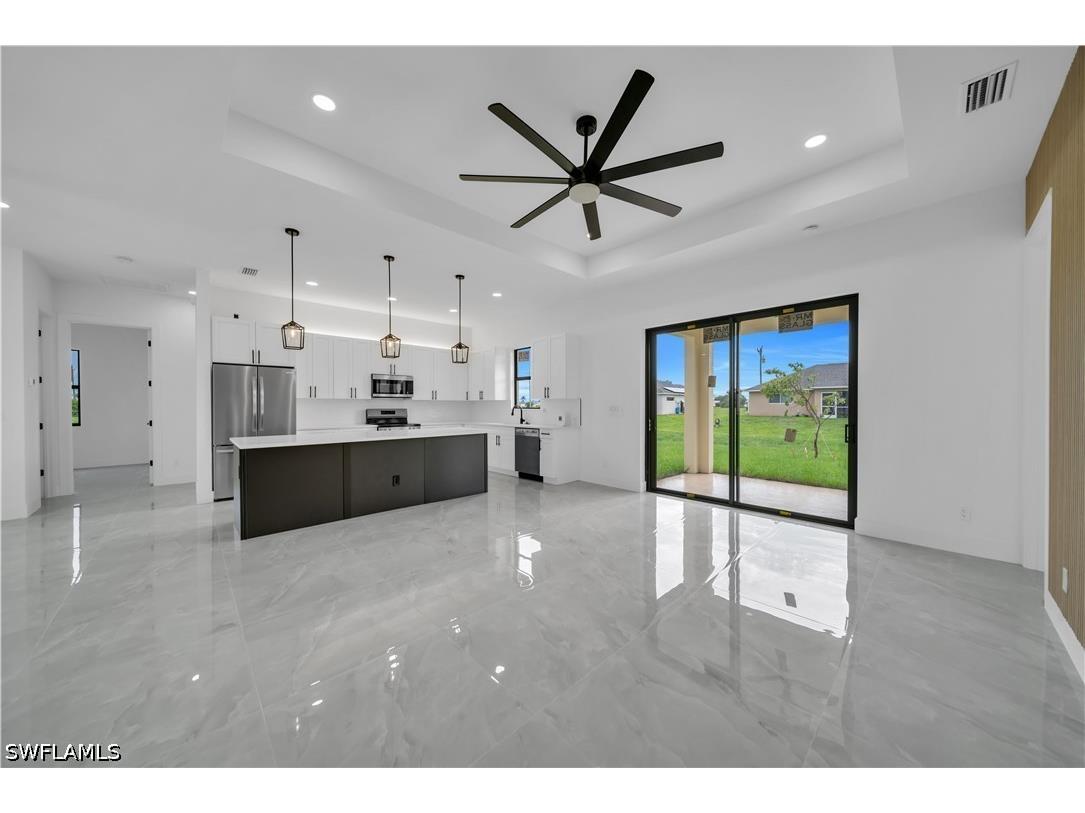 2720 Santa Barbara Boulevard N Cape Coral FL 33993 226013415 image9