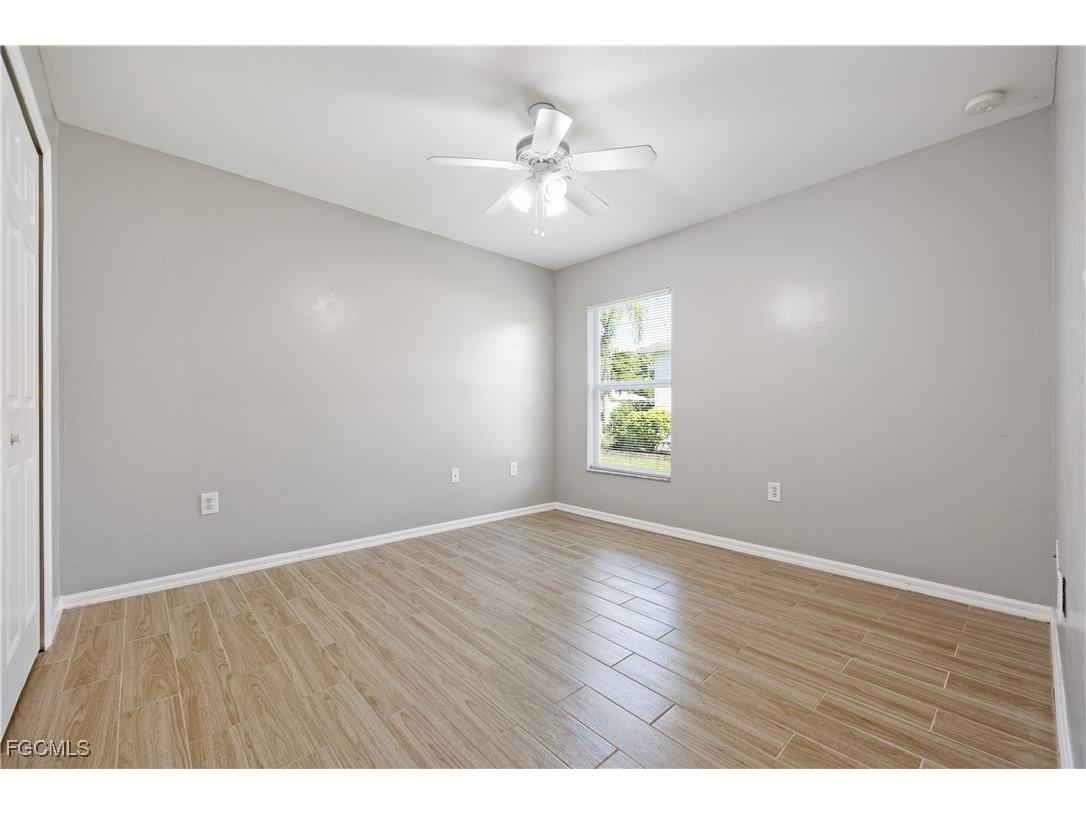 2720 Soaring Hawk Drive Fort Myers FL 33905 2025010341 image25