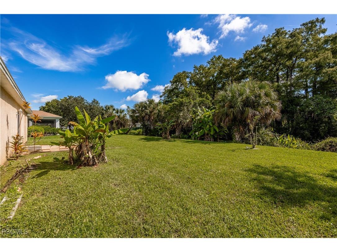 2720 Soaring Hawk Drive Fort Myers FL 33905 2025010341 image28