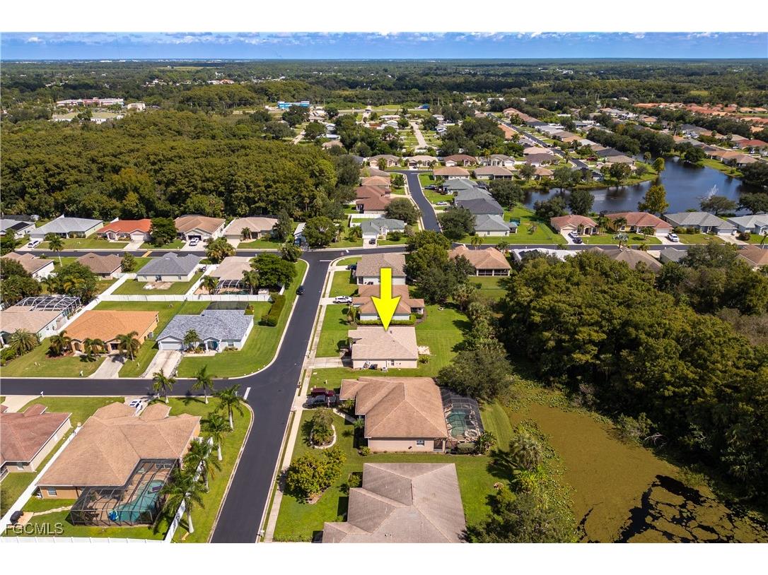 2720 Soaring Hawk Drive Fort Myers FL 33905 2025010341 image35