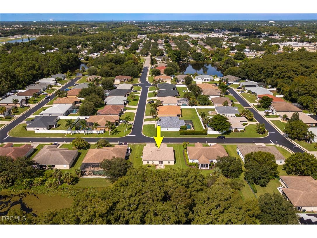 2720 Soaring Hawk Drive Fort Myers FL 33905 2025010341 image37
