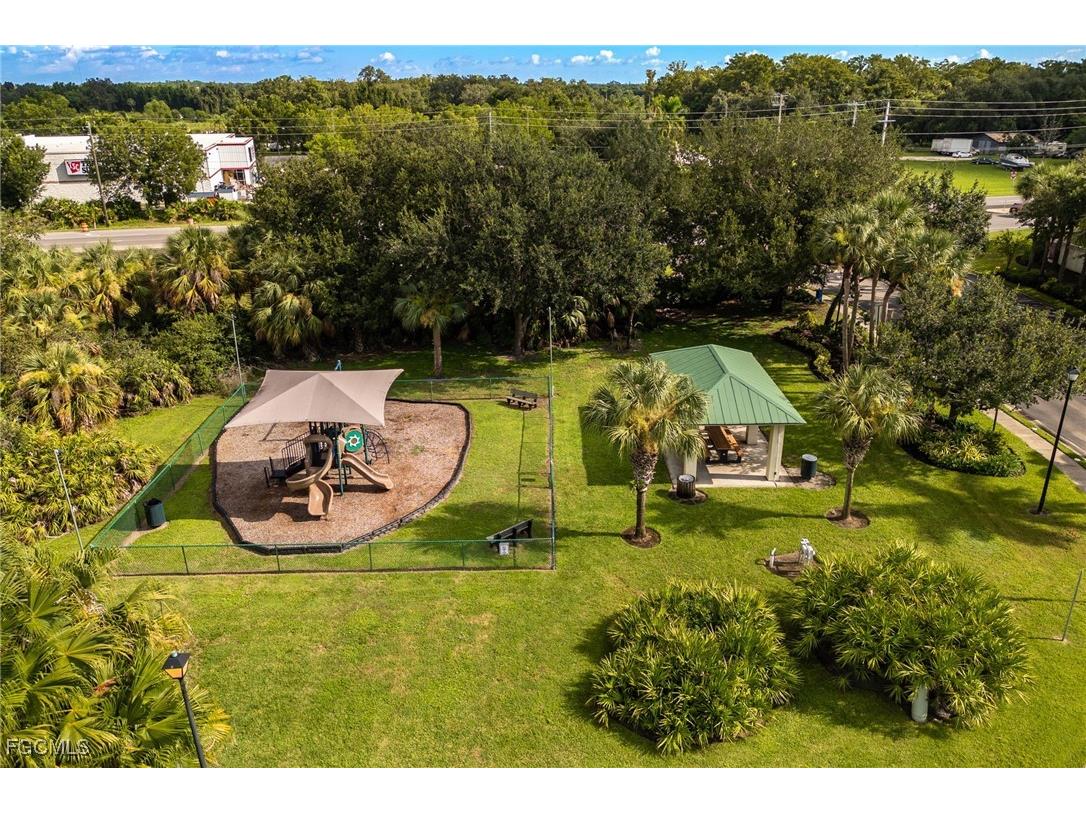 2720 Soaring Hawk Drive Fort Myers FL 33905 2025010341 image39