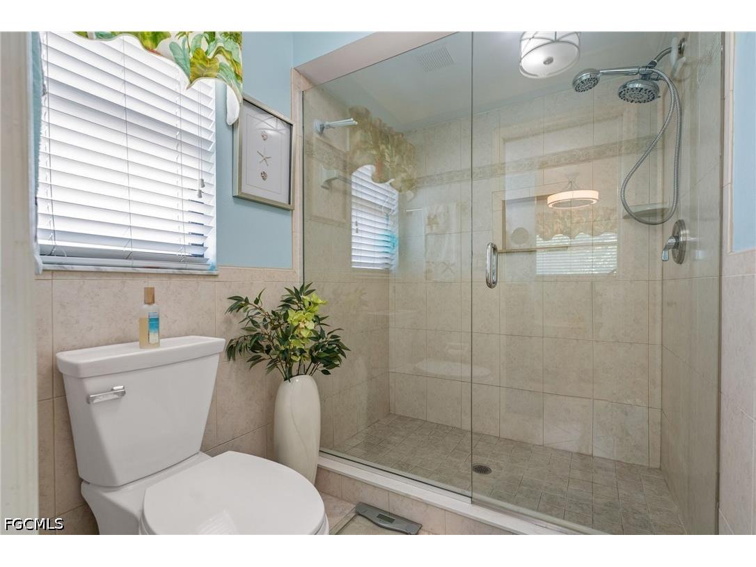 2721 Gleason Parkway Cape Coral FL 33914 2026026341 image26