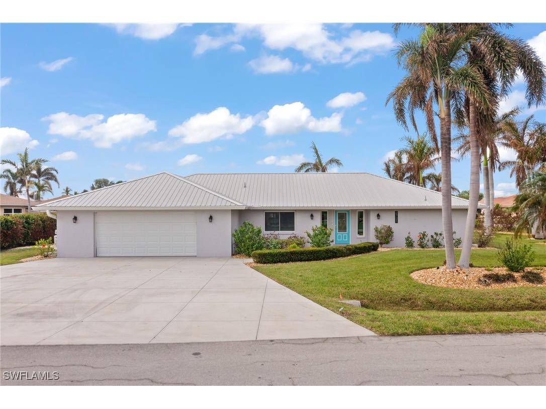 2721 Gull Court Saint James City FL 33956 224093866 image1