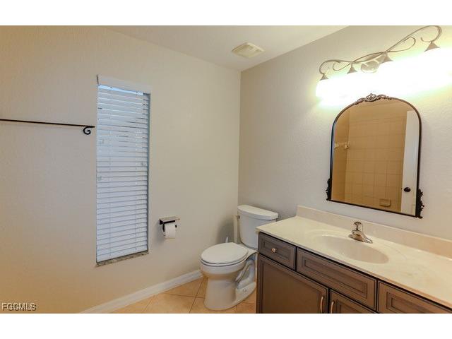 2721 NW 21st Terrace Cape Coral FL 33993 2025006721 image11