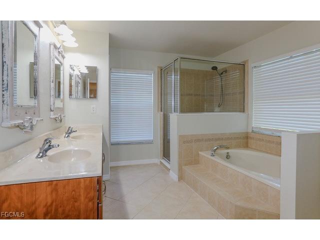 2721 NW 21st Terrace Cape Coral FL 33993 2025006721 image12