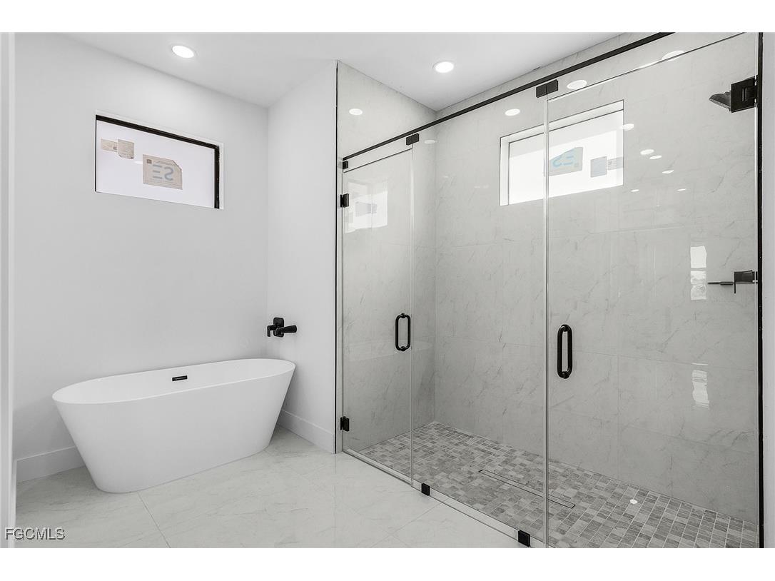 2721 NW 3rd Street Cape Coral FL 33993 2025009618 image13