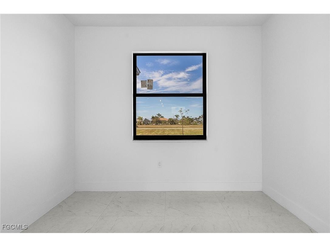 2721 NW 3rd Street Cape Coral FL 33993 2025009618 image20