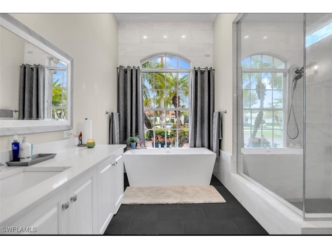 2721 Olde Cypress Drive Naples FL 34119 226005028 image14