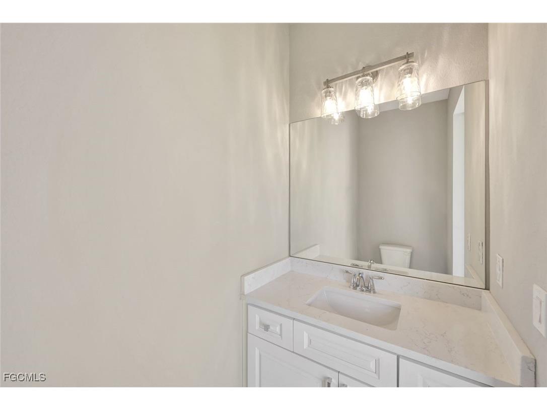 2721 SW 11th Avenue Cape Coral FL 33914 2025016592 image22