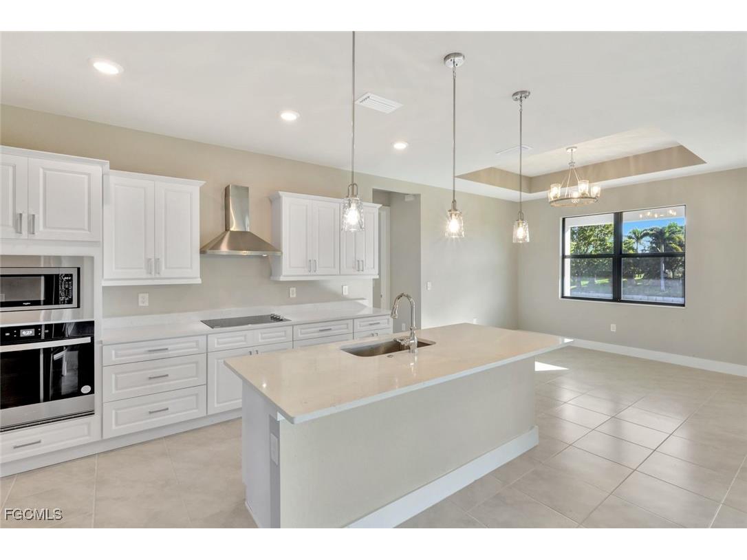 2721 SW 11th Avenue Cape Coral FL 33914 2025016592 image4