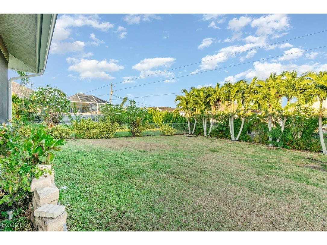 2721 SW 3rd Avenue Cape Coral FL 33914 2025016297 image19