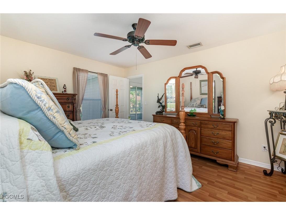 2721 SW 3rd Avenue Cape Coral FL 33914 2025016297 image9