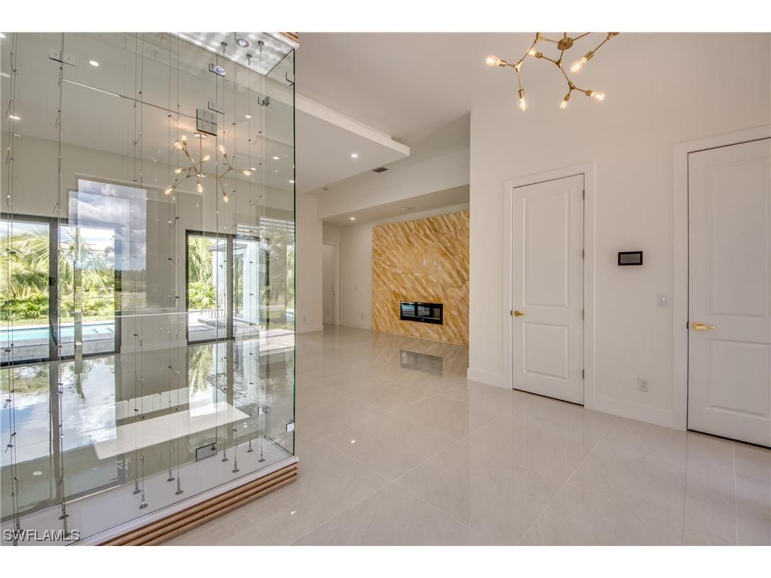 2721 SW 5th Street Cape Coral FL 33991 223074170 image1