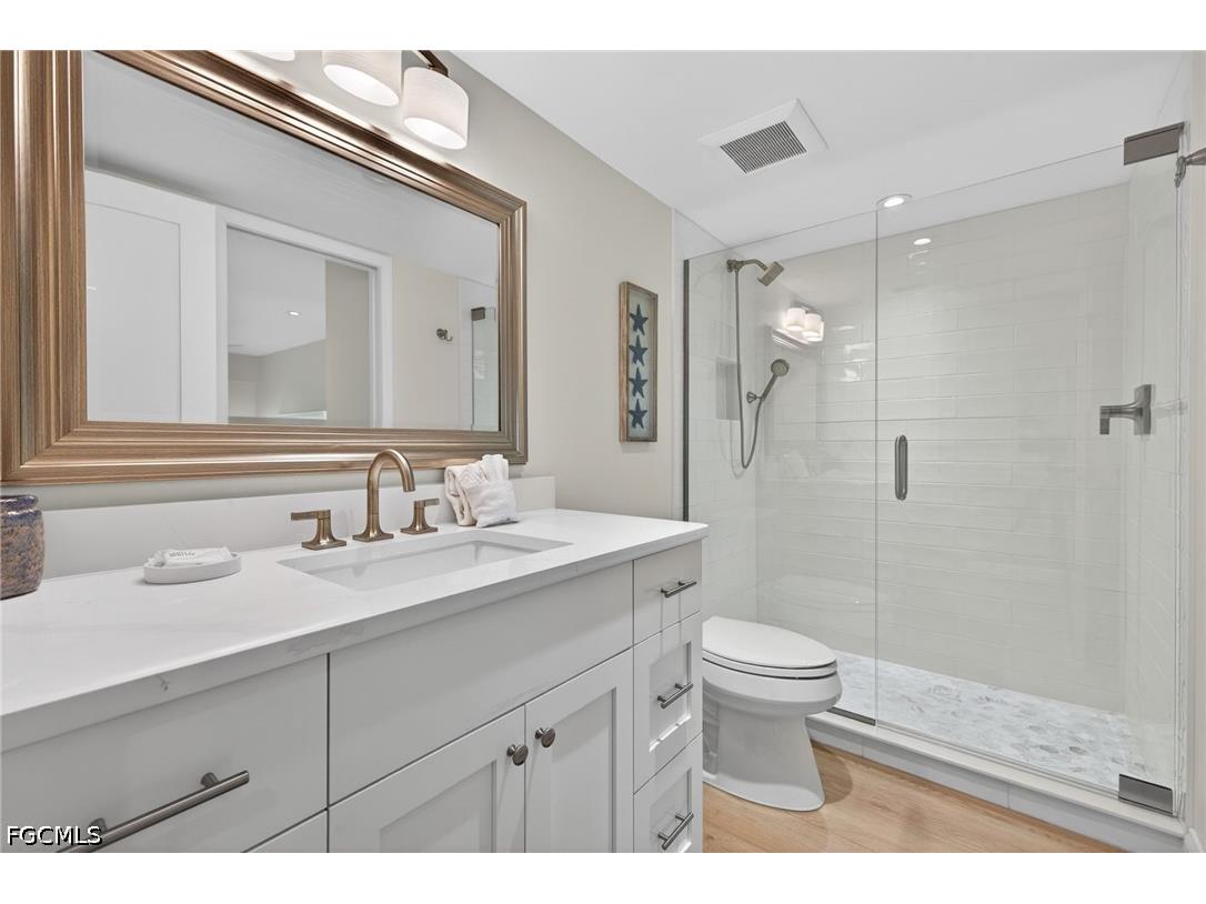 2721 W Gulf Drive #108 Sanibel FL 33957 2026025365 image19