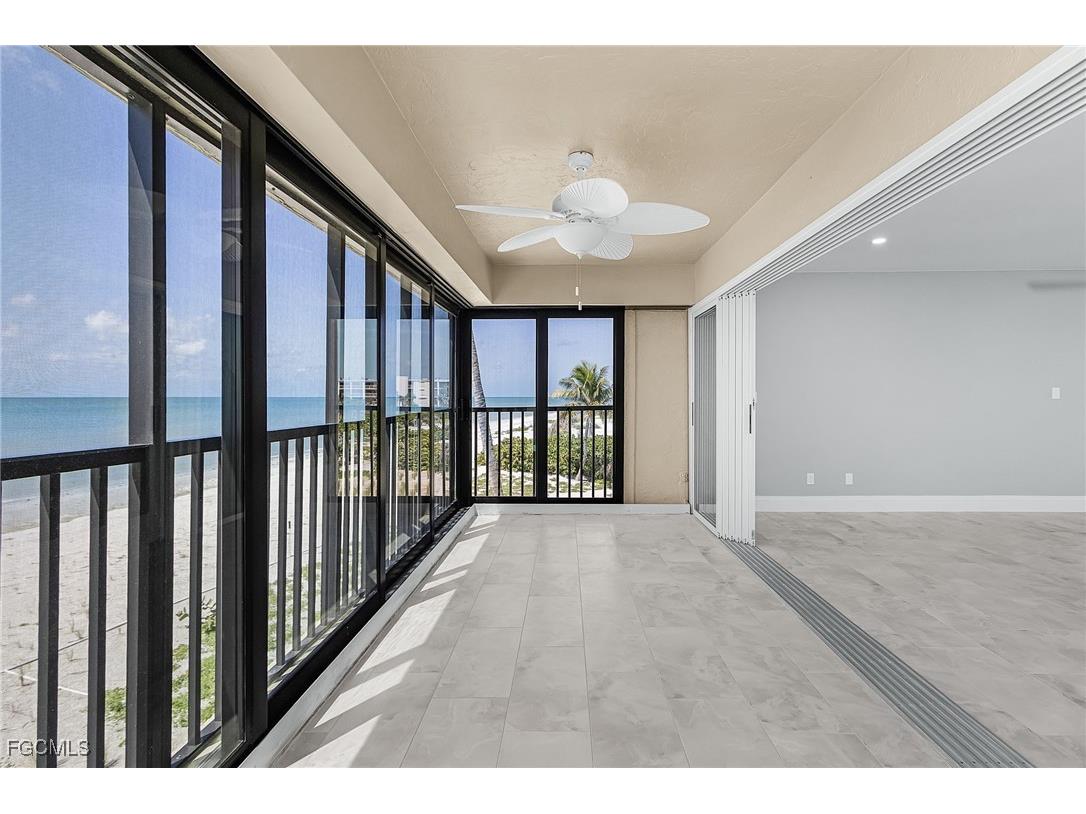 2721 W Gulf Drive #201 Sanibel FL 33957 2025011340 image18