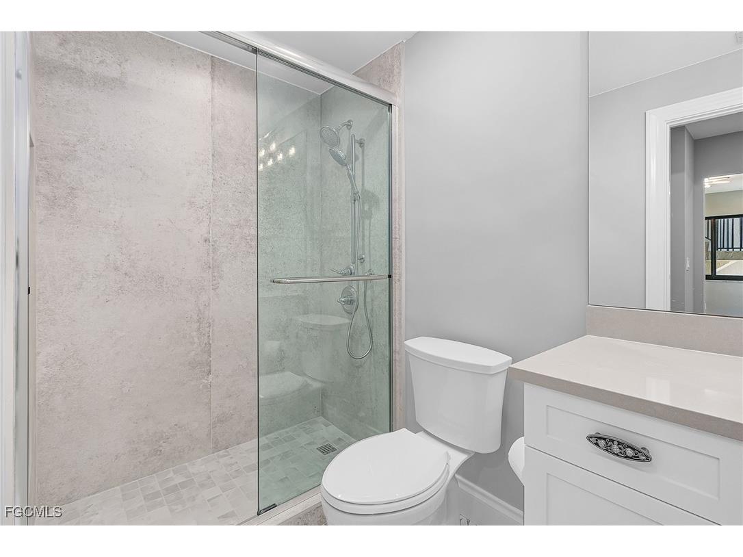 2721 W Gulf Drive #201 Sanibel FL 33957 2025011340 image25